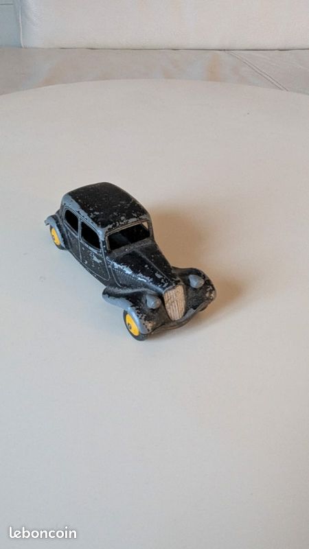 Dinky Toys 24N Citroën Traction 11BL - Pneus M - Fabrication Française
