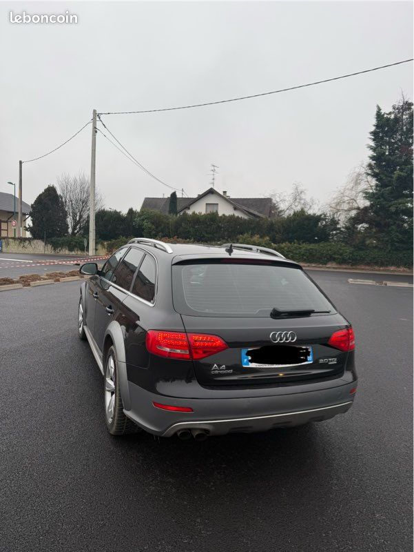 Audi a4 b8 allroad (image 2)