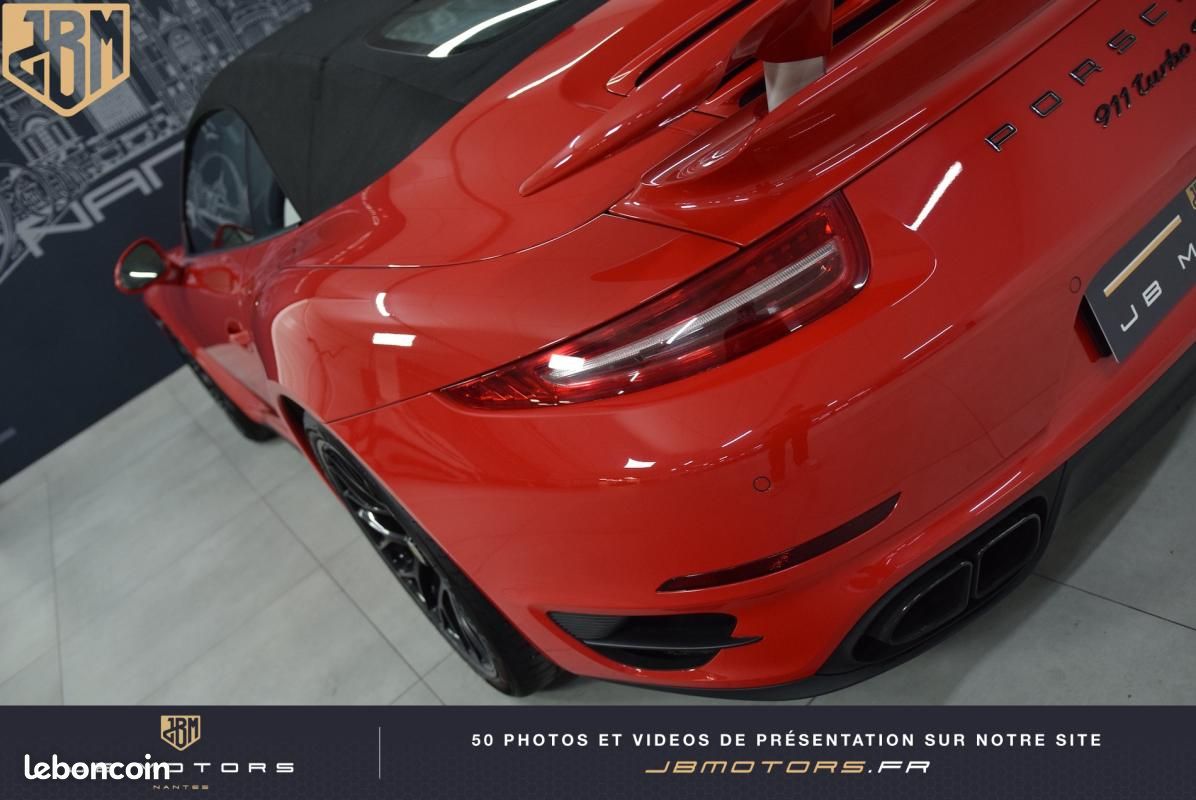 Porsche 911 TURBO CABRIOLET 3.8i S 560 PDK A (image 23)