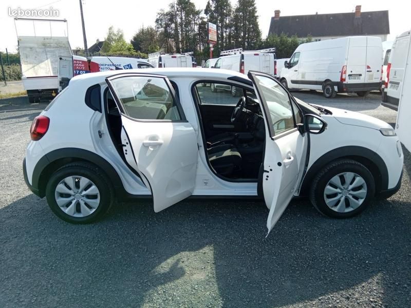 Citroen C3 Sté 7 400 HT 1.5 BlueHDi 100ch S&S BVM 6 Feel (image 8)