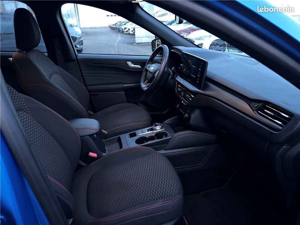 Ford Kuga III 2.5 DURATEC 180 CH FLEXIFUEL FHEV E85 POWERSHIFT ST-Line (image 25)