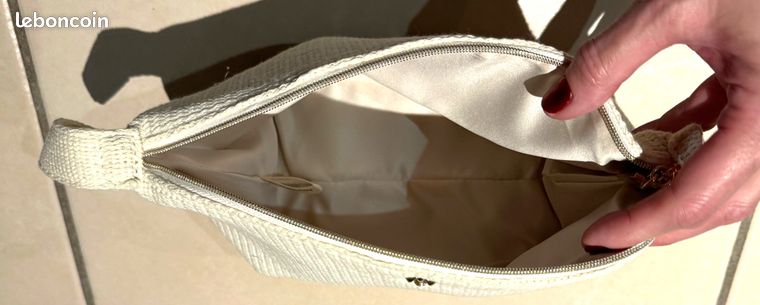 Pochette Guerlain Grande Taille - Noir Et Crème - Paille - Neuve Sans Étiquettes