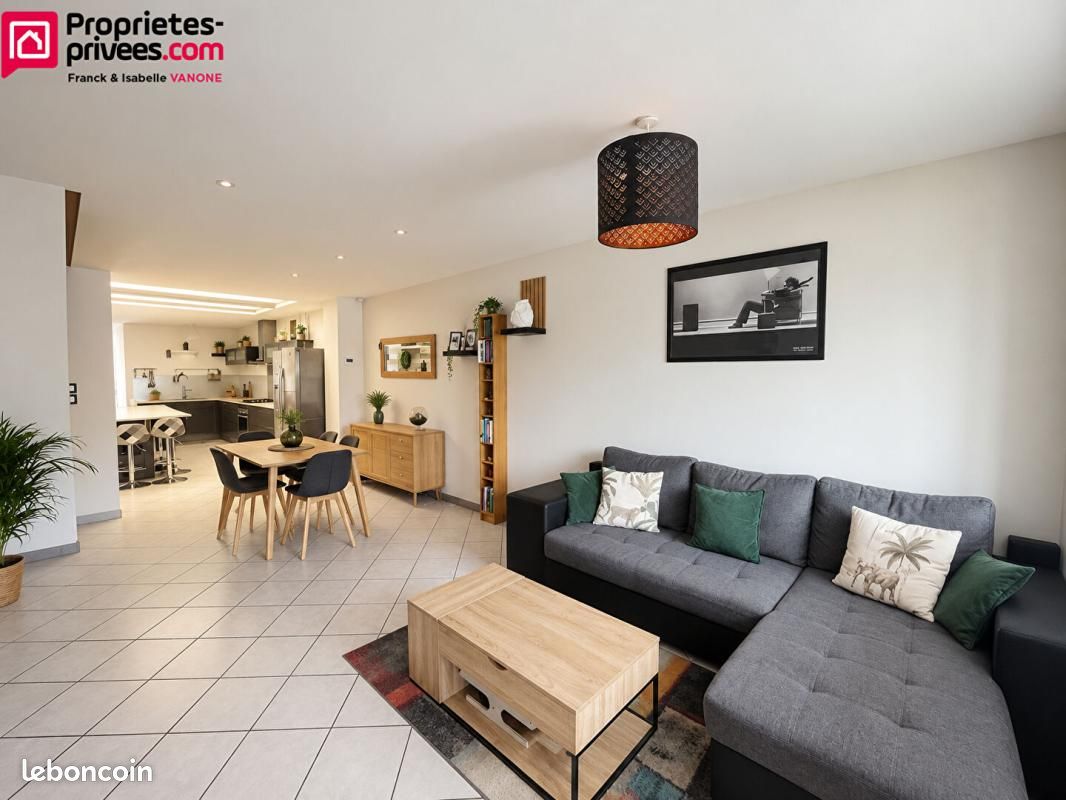 Maison 6 pièces 110 m² · à Pérenchies · 110 m² · 252 000 €