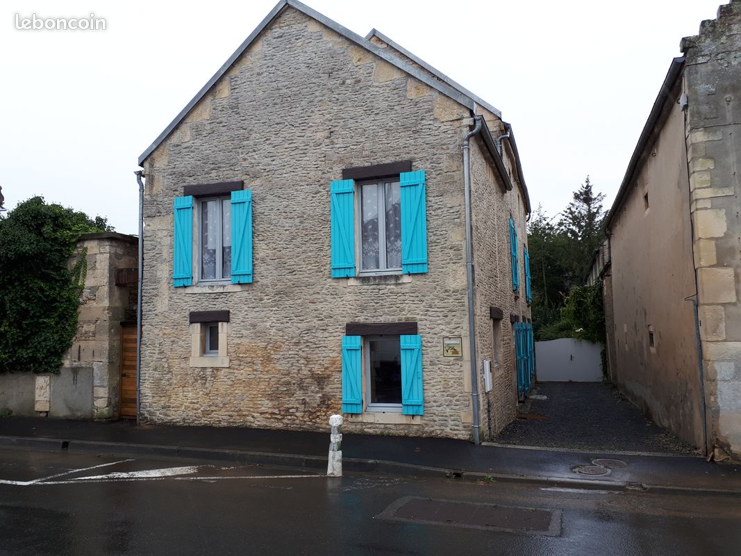 Maison 6 pièces 125 m² · à Ifs · 125 m² · 180 000 €