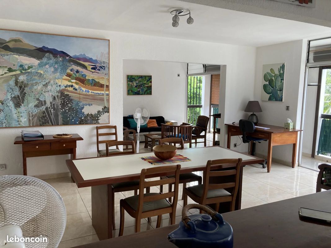Appartement 3 pièces 84 m² · à Le Gosier · 84 m² · 318 000 €