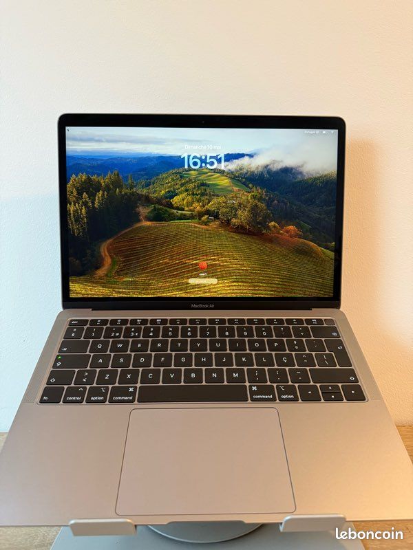 MacBook Air Retina 13 pouces 2019 i5 8Go 128Go clavier QWERTY (image 9)