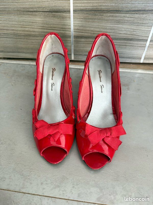 Chaussures à talons rouges 37 Sixième sens (image 1)