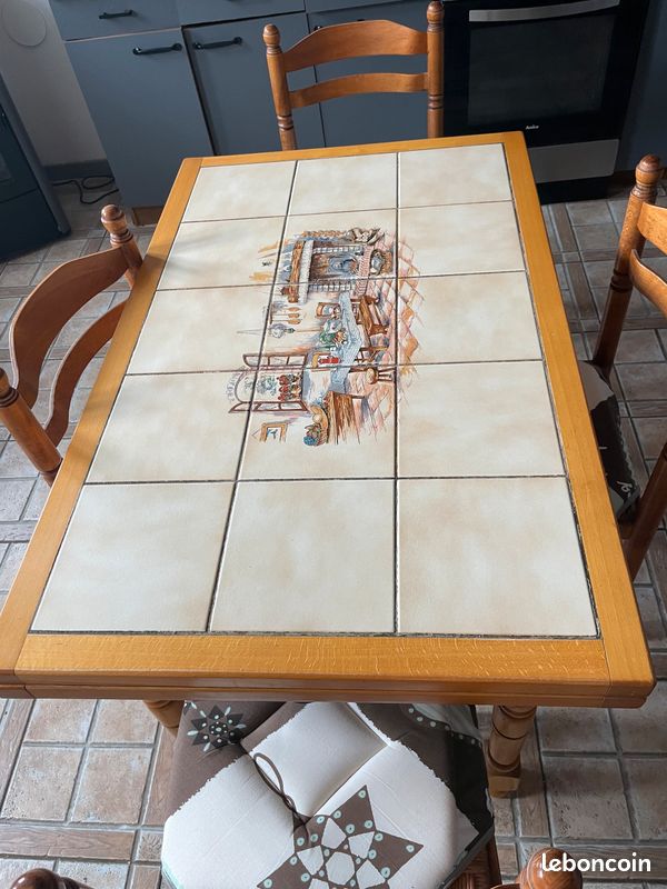 Tables carrelés avec rallonge et 6 chaises (image 2)