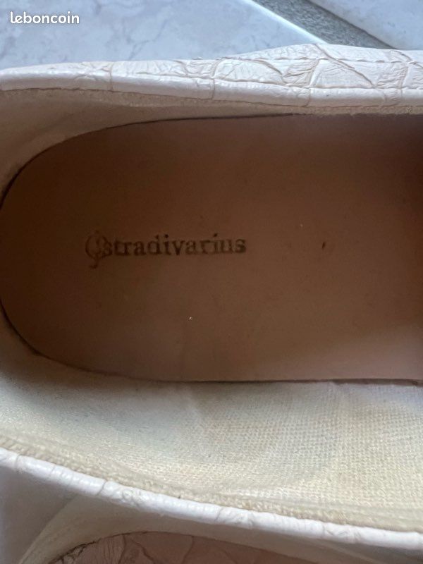 Mocassins femme Stradivarius Chaussures