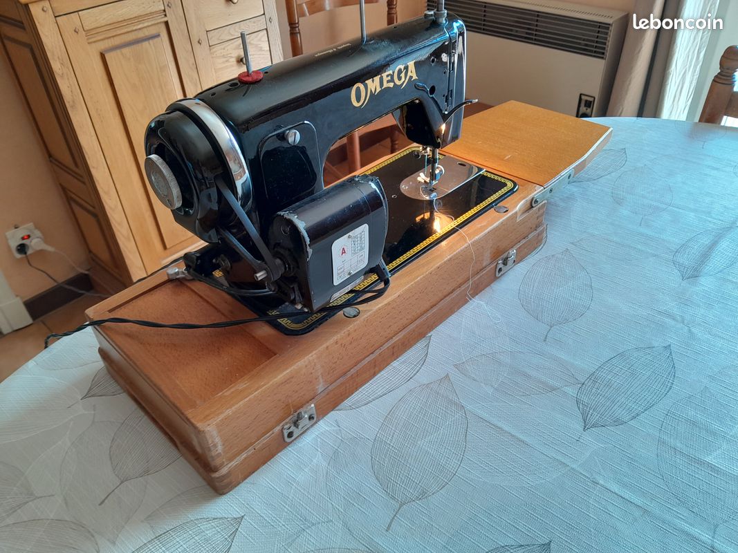 Machine à coudre ancienne (image 2)