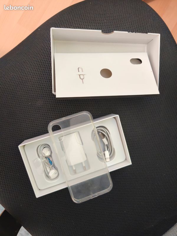Boîte iphone X (image 1)