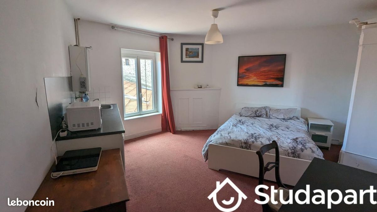 Appartement 1 pièce 16 m² · à Clermont-Ferrand · 16 m² · 445 €/mois