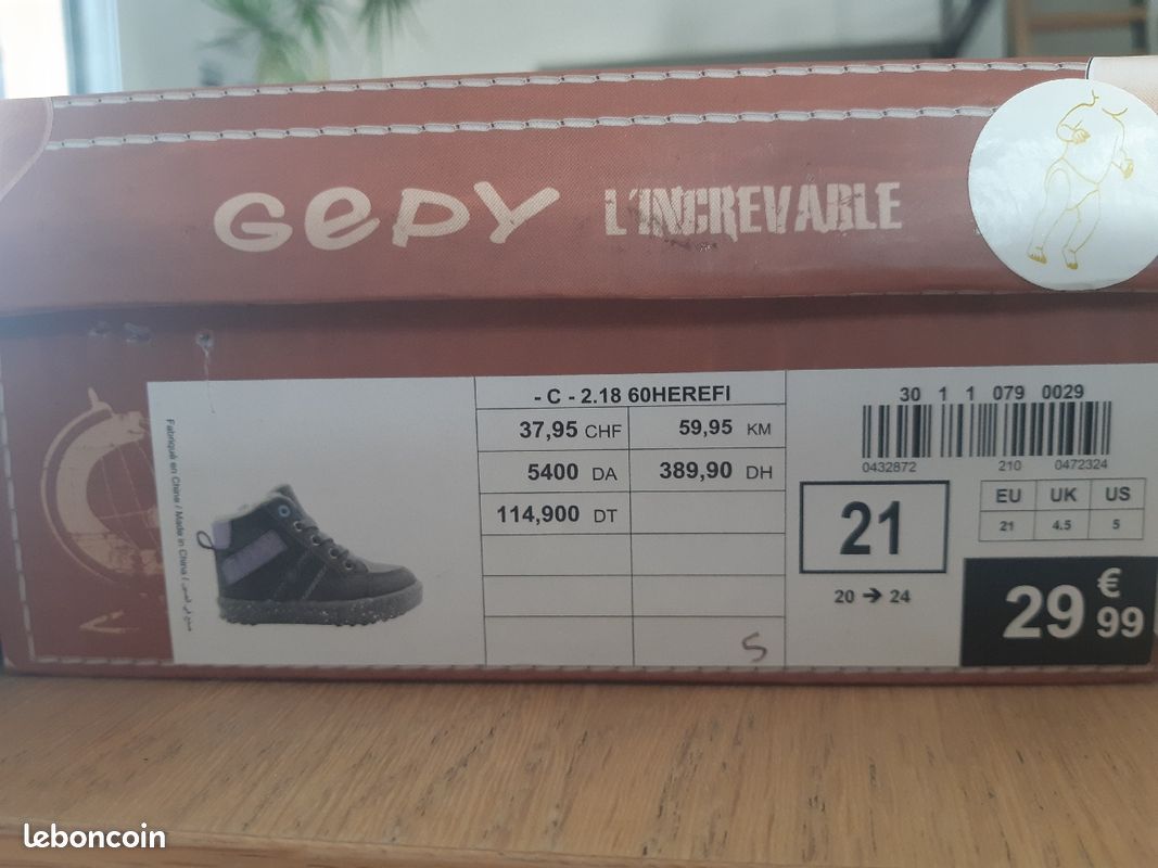 Chaussures hiver garçon T21 (image 2)