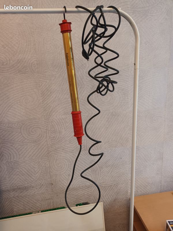 Lampe baladeuse à crochet avec câble 4m80 (image 2)