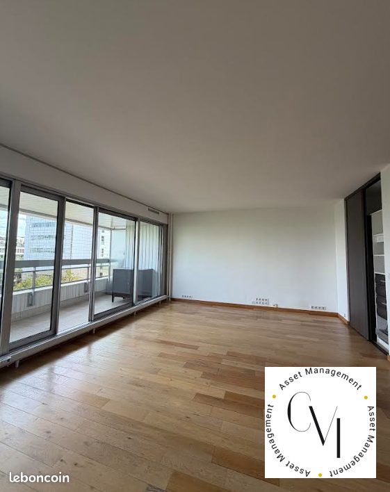 Appartement 2 pièces 49 m² · à Paris · 49 m² · 1 979 €