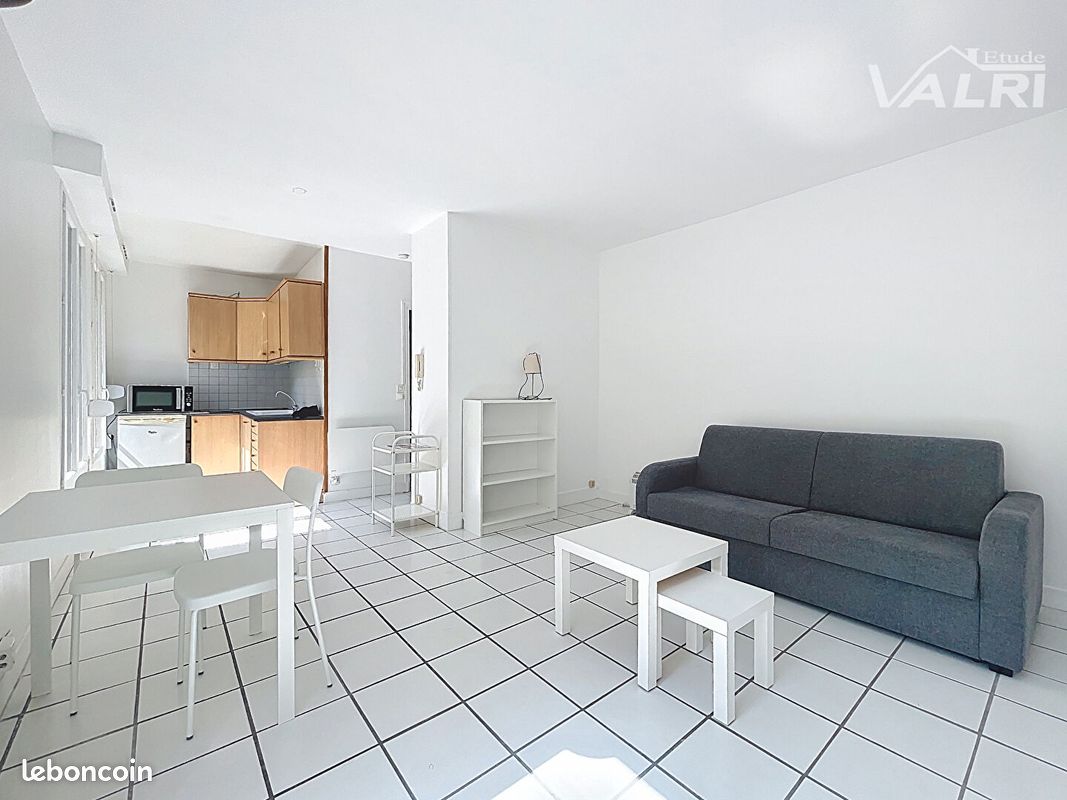 Appartement 1 pièce 29 m² · à Paris · 29 m² · 1 100 €/mois