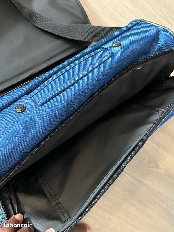 đđ€ Petit sac de Voyage format week-end ou Cabine DELSEY (image 17)