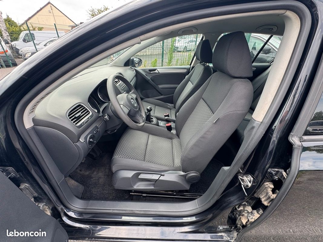 Volkswagen Golf VI 2.0 TDI 110 FAP CR CONFORTLINE 5P (image 14)
