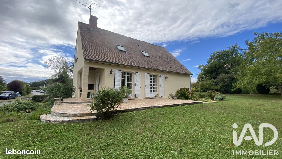Maison 7 pièces 146 m² · à Armancourt · 146 m² · 365 000 €