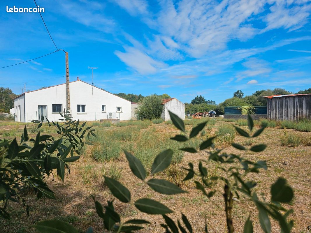 Maison 5 pièces 106 m² · à La Garnache · 106 m² · 251 500 €