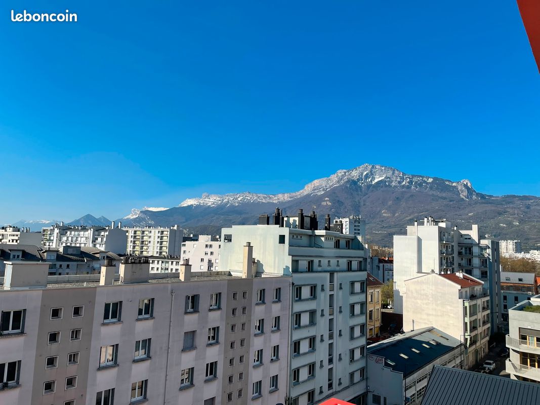 Appartement 2 pièces 52 m² · à Grenoble · 52 m² · 155 000 €