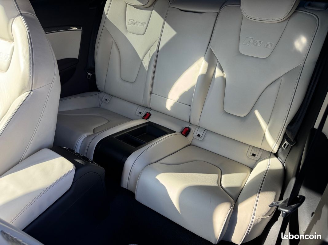 Audi RS5 4,2L V8 FSI 450Ch QUATTRO S-TRONIC (image 26)
