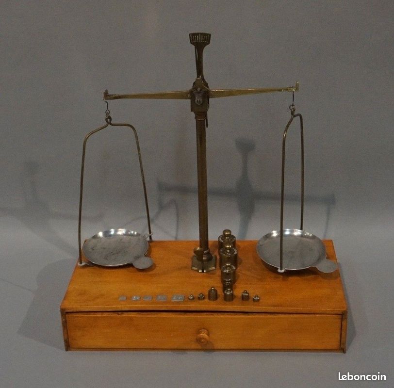 Balance à trébuchet (image 2)