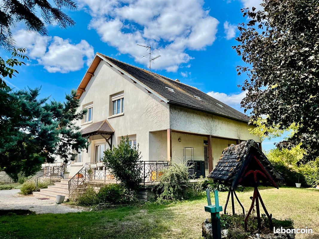 Maison 6 pièces 157 m² · à Germigny · 157 m² · 149 000 €