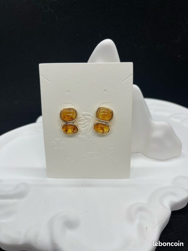 Boucle d’oreille (image 16)