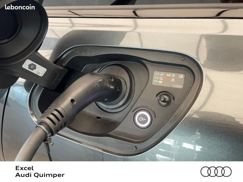 Audi A5 Avant 2.0 e-hybrid 299ch S line quattro S tronic 7 (image 17)