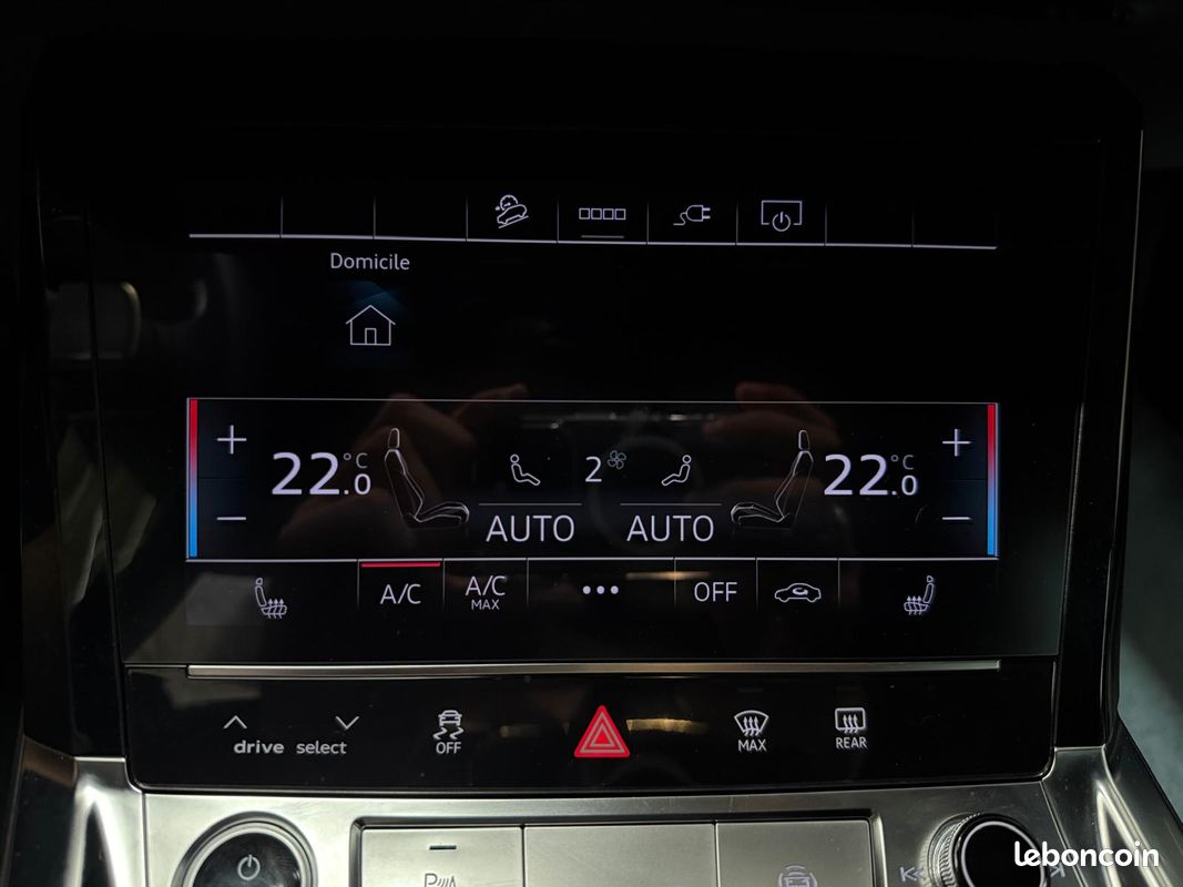 AUDI E-TRON 55 114KWH QUATTRO S LINE SIÈGES ÉLECTRIQUES CHAUFFANTS RÉGULATEUR ADAPTATIF CAMÉRa 360 (image 21)
