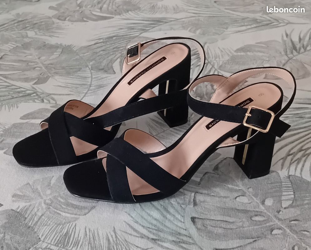 Chaussures à Talons Aiguilles DOROTHY PERKINS - Noires, Bout Pointu - Talon Haut Stiletto - Occasion Excellent état