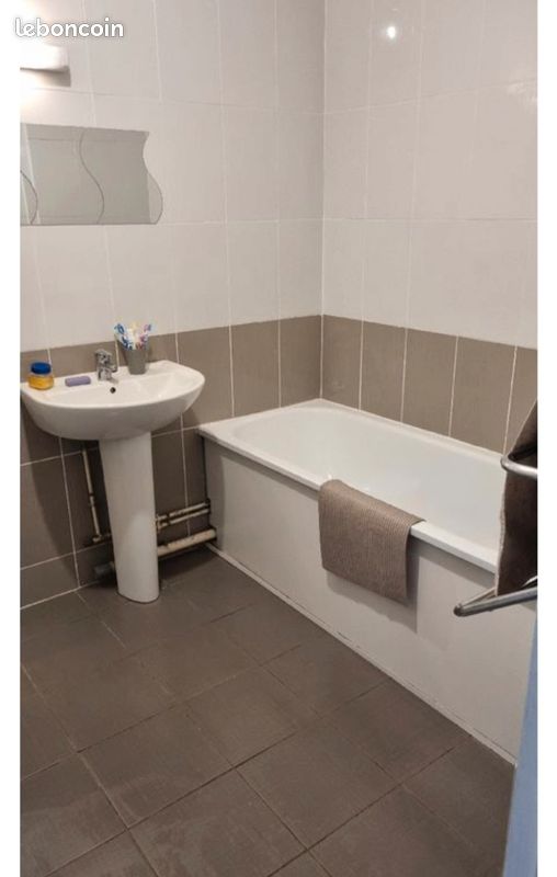 Appartement a louer cannes - 5 pièce(s) - 95 m2 - Surfyn