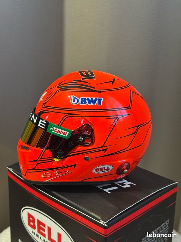 Casque formule 1 dédicacé (image 2)