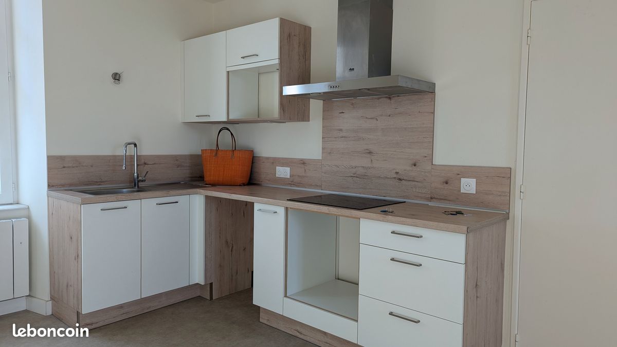 Appartement 2 pièces 62 m² · à Villefranche-de-Rouergue · 62 m² · 550 €