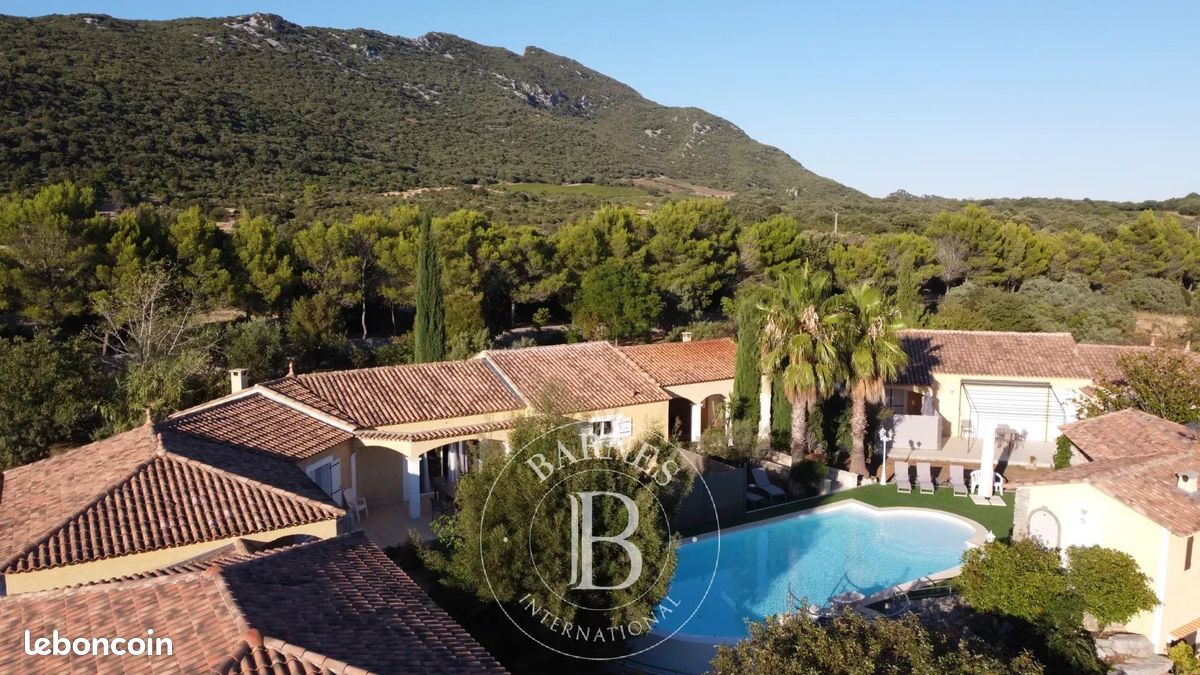 Maison 16 pièces 345 m² · à Cazevieille · 345 m² · 1 395 000 €