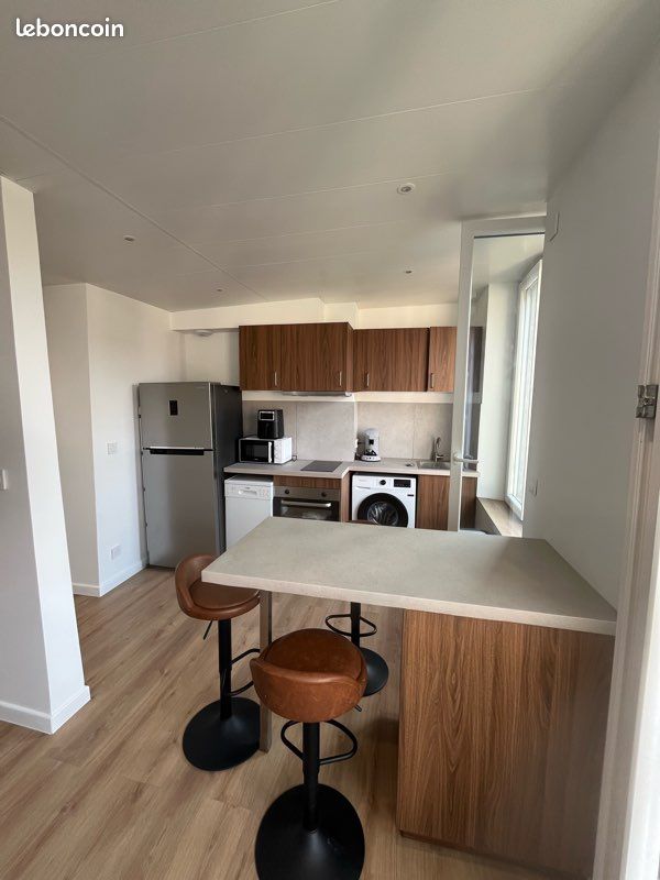Appartement 3 pièces 55 m² · à Saint-Étienne · 55 m² · 700 €