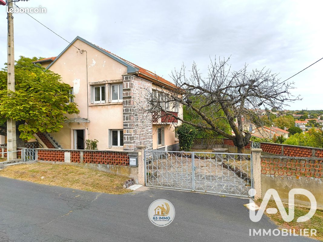 Maison 6 pièces 190 m² · à Châteaugay · 190 m² · 280 000 €