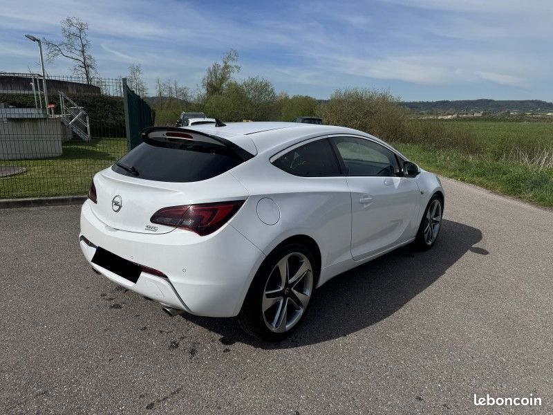 Opel ASTRA GTC 2.0 CDTI Biturbo (image 7)
