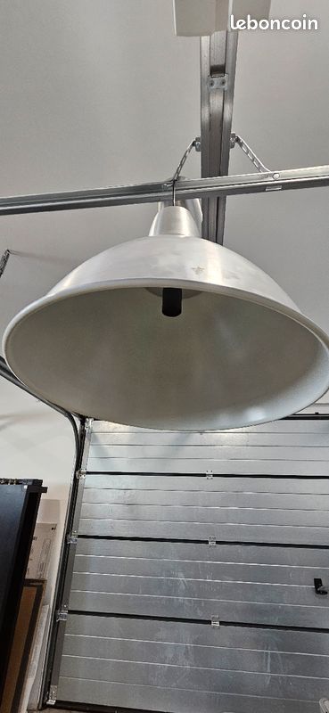 Gros lustre rond style industriel (image 2)
