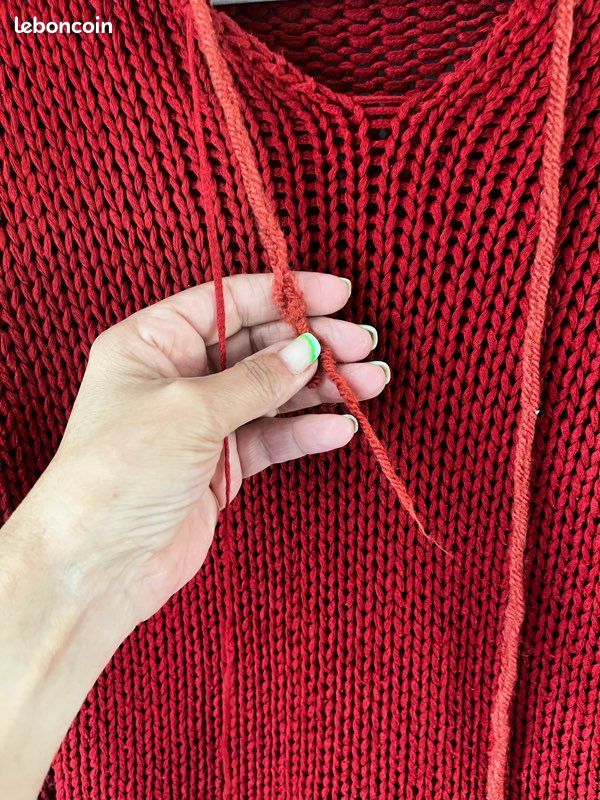 Joli pull rouge ajouré maille – Made in Italy – porté taille L (image 18)