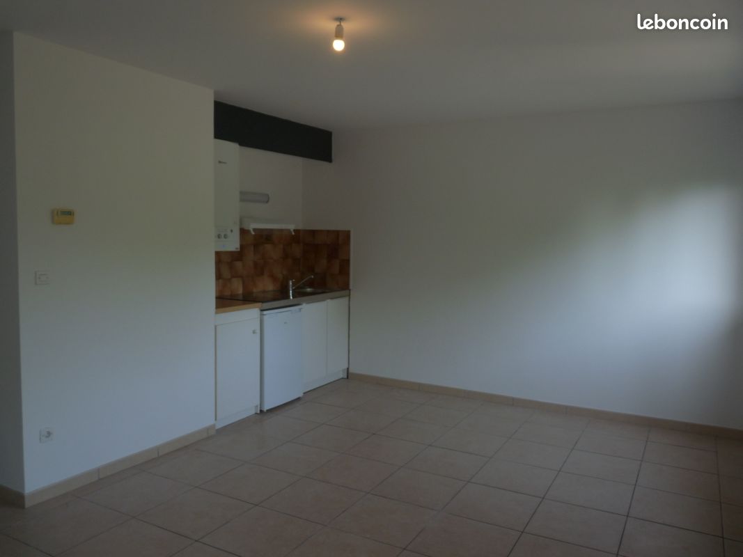 Appartement 1 pièce 32 m² · à Aire-sur-l'Adour · 32 m² · 360 €/mois