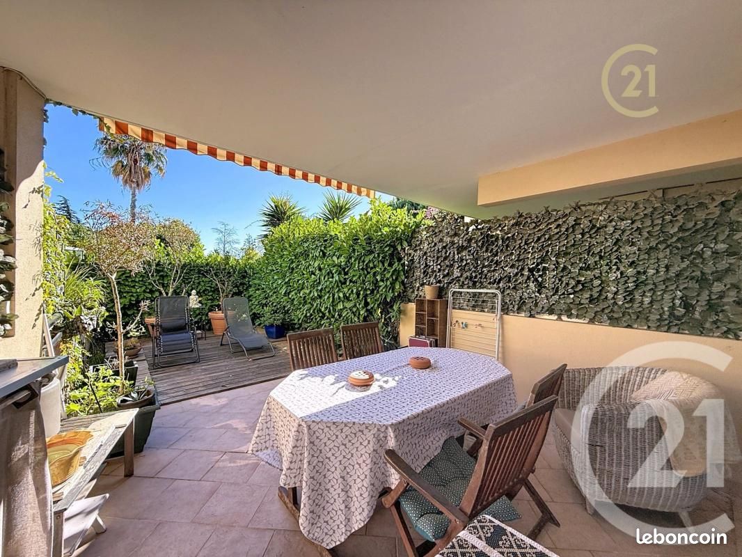 Appartement 3 pièces 53 m² · à Antibes · 53 m² · 280 000 €