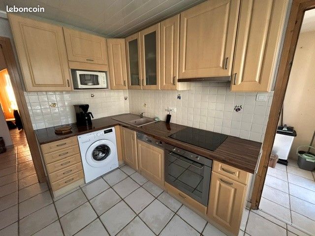 Appartement 5 pièces 87 m² · à Vénissieux · 87,3 m² · 1 600 €/mois