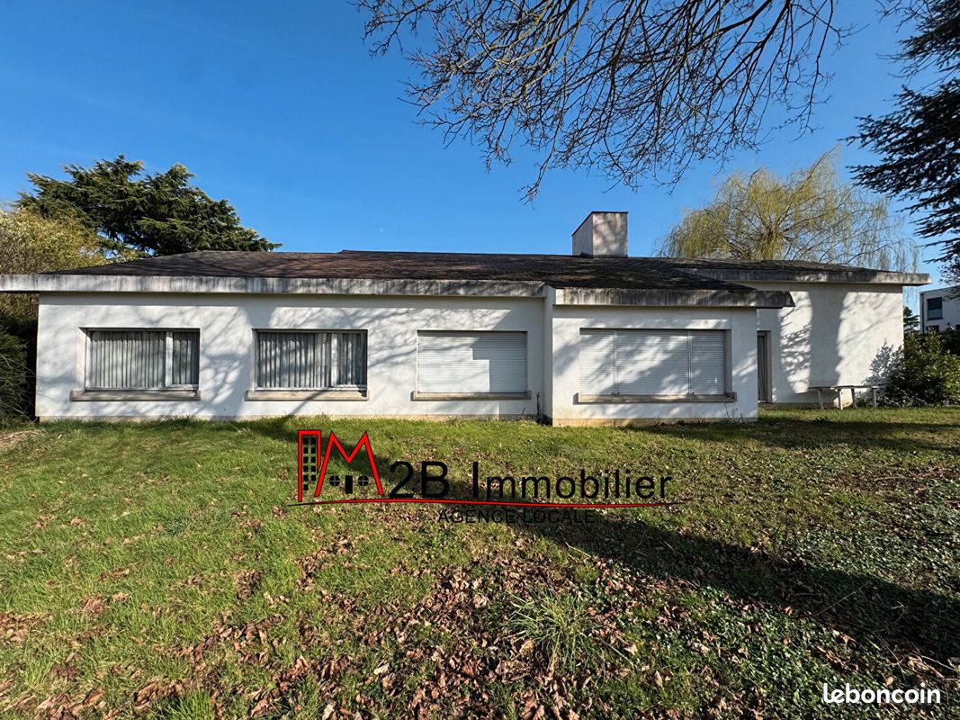Maison 8 pièces 172 m² · à Saint-Thibault-des-Vignes · 172 m² · 545 000 €