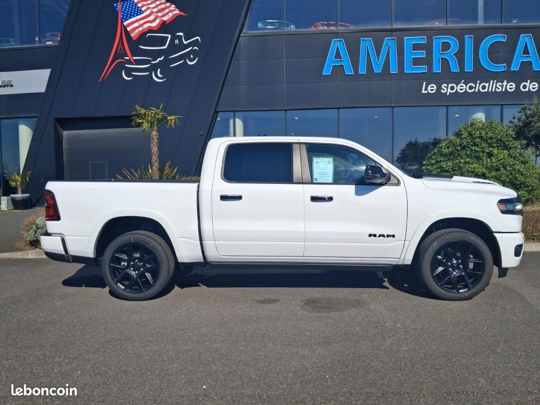 Dodge ram 1500 crew laramie sport night edition air (image 7)