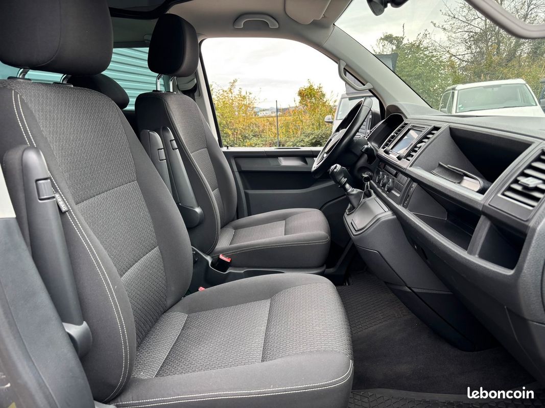 VW T6 Multivan REIMO 2.0L TDi 150Ch Reimo 91mkm Gris (image 10)