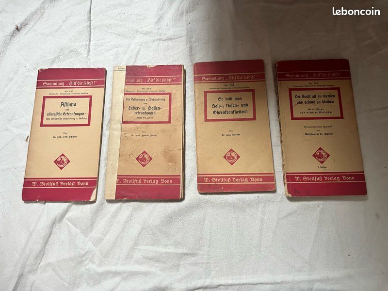 Lot documents allemand médecine ww2 (image 1)