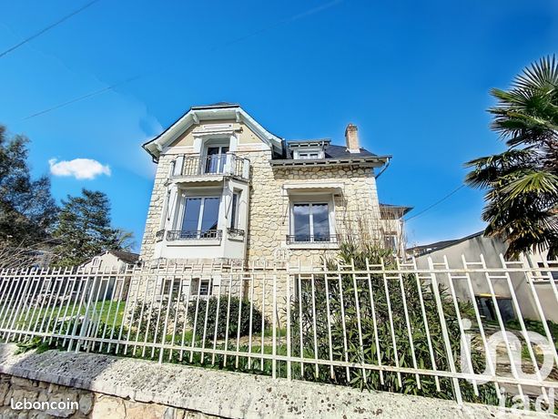 Maison 7 pièces 153 m²