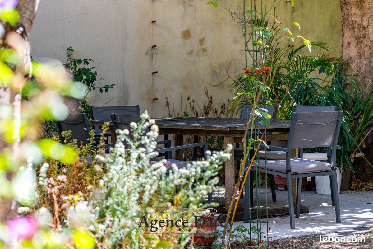 Maison 7 pièces 160 m² · à Dijon · 160 m² · 695 000 €